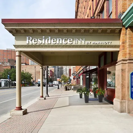 Residence Inn By Marriott Cleveland Downtown-3